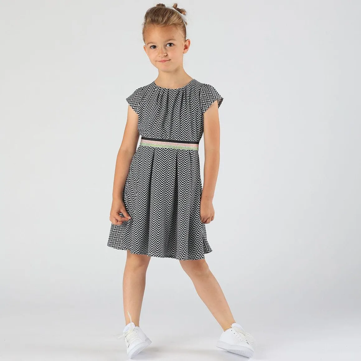 Abito con stampa optical da bambina