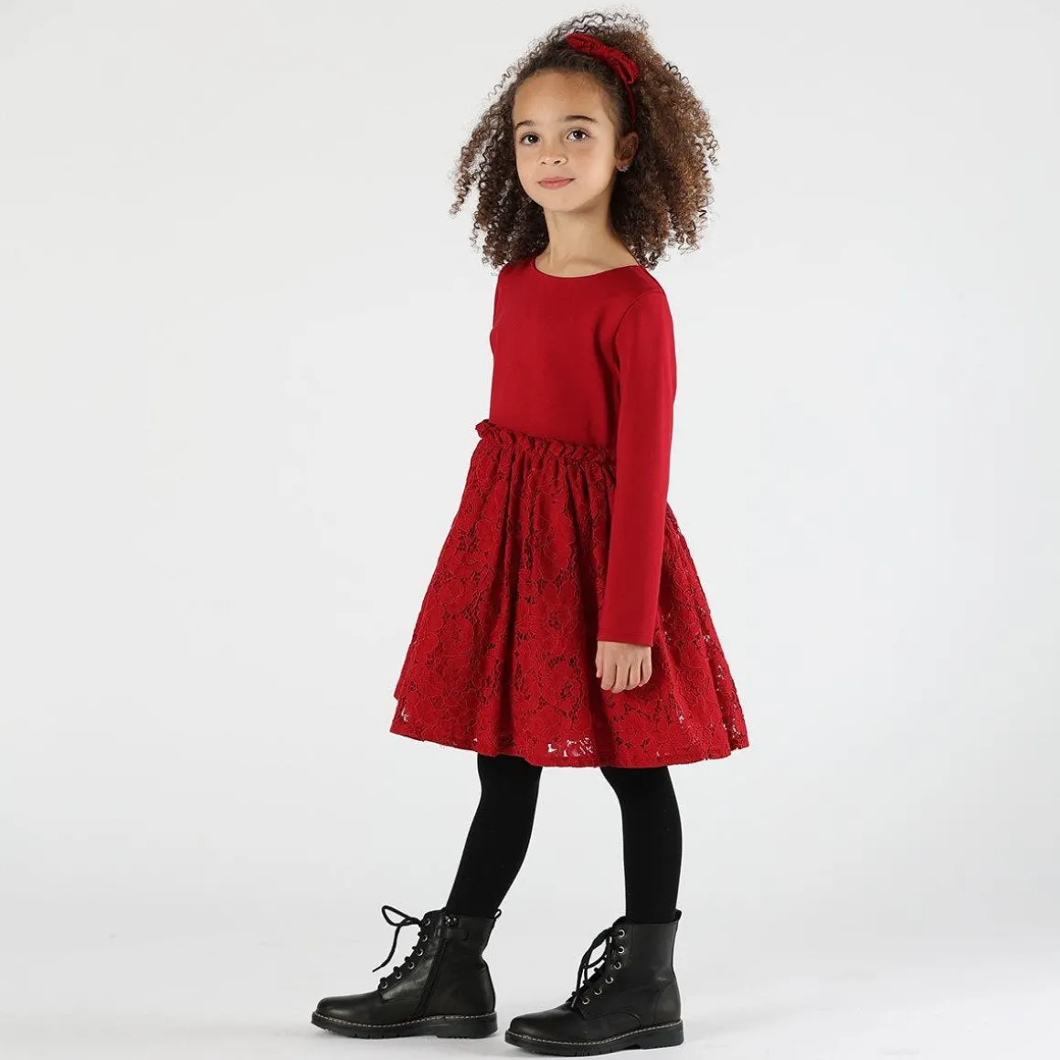 Abito manica lunga in pizzo da bambina