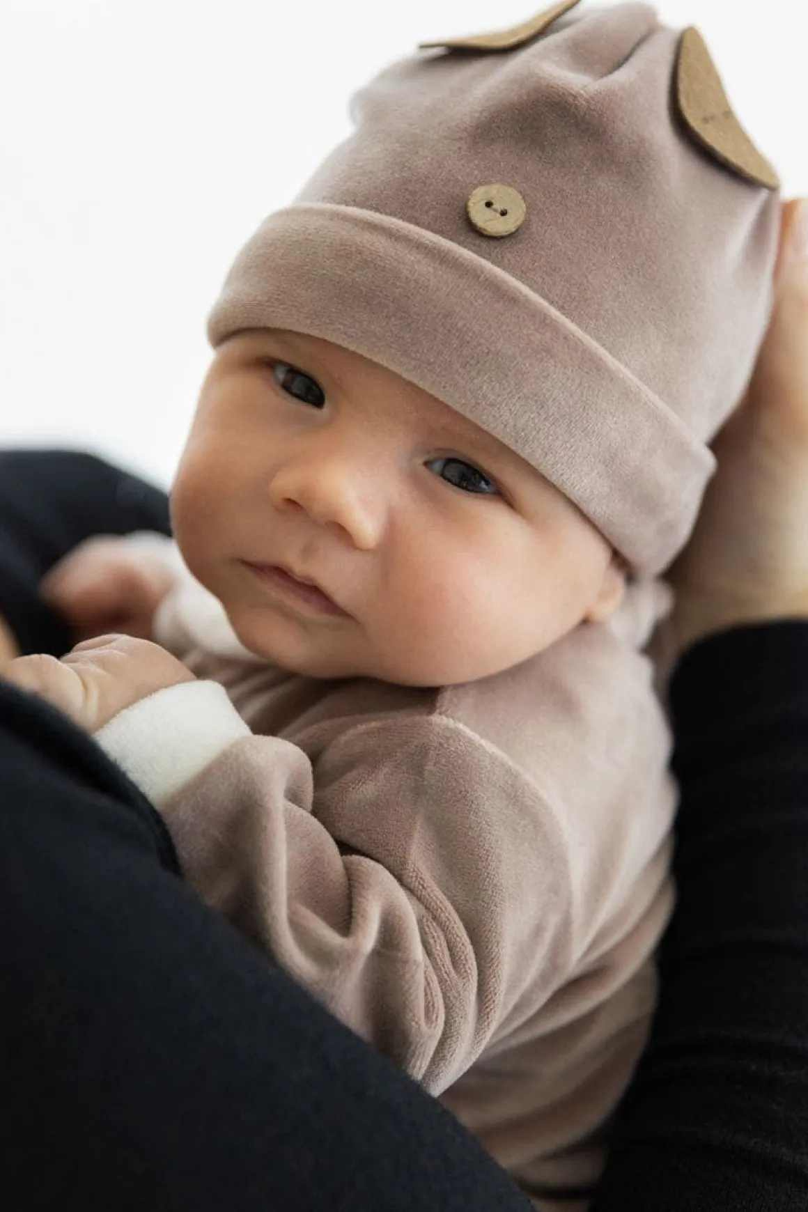 Berretto in ciniglia per neonato