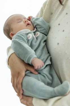 Completo newborn con piede per bambina