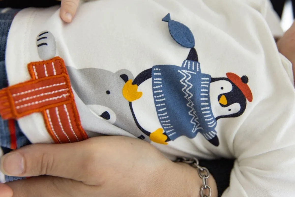 Completo newborn con piede per bambino