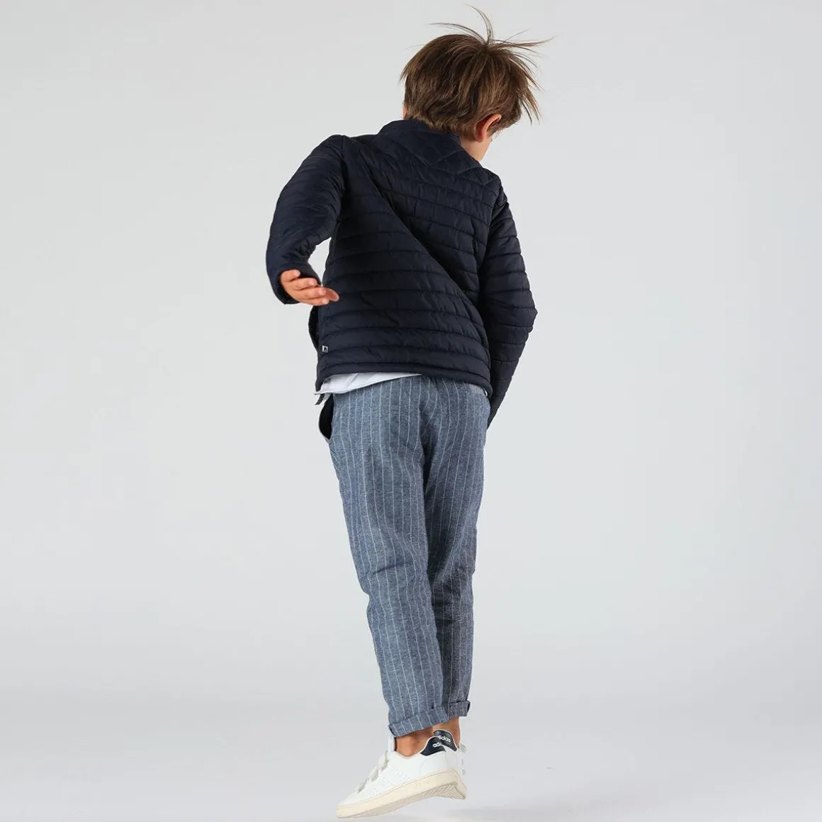 Giubbino elegante da bambino con imbottitura 100gr