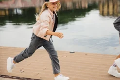 Joggers in felpa slavata per bambina
