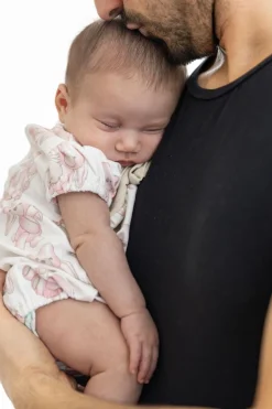 Pagliaccetto con coniglietti per neonata