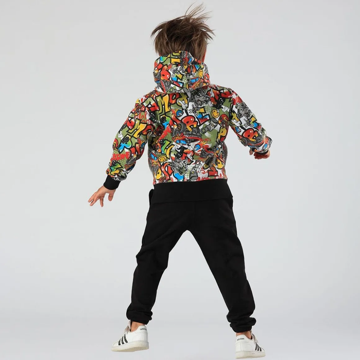 Pantalone da bambino in felpa con stampa fiamme