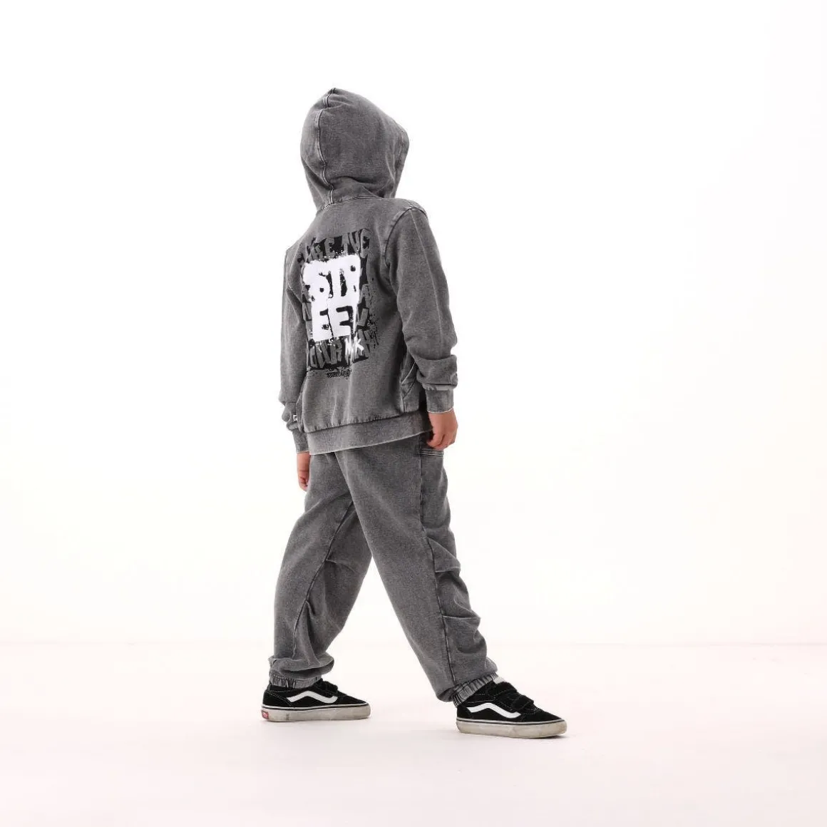 Pantalone in felpa slavata per bambino