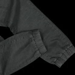 Pantalone in gabardina leggera con tasconi bambino