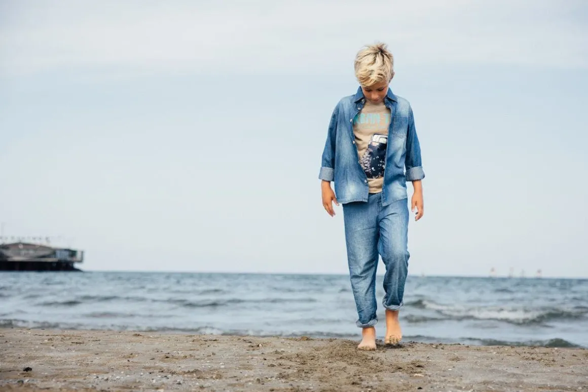 Pantalone in jeans leggero per bambino