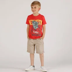 T-shirt con personaggi da bambino