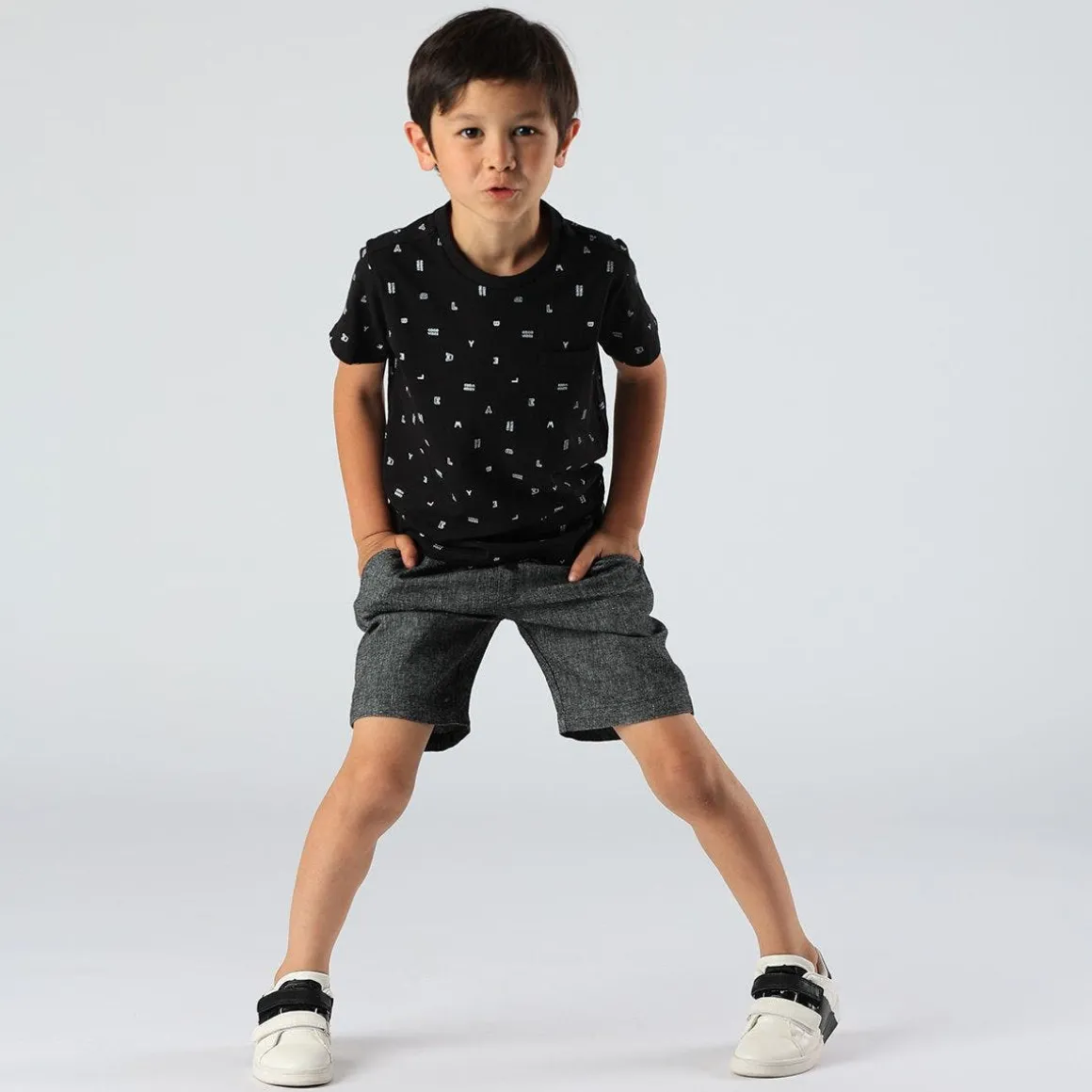 T-shirt da bambino con microstampa