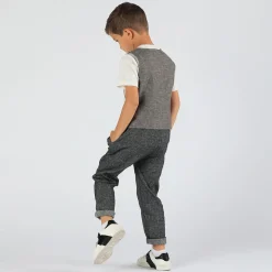 T-shirt da bambino con taschino e fazzoletto