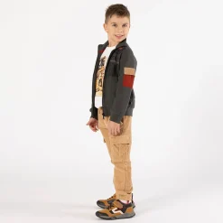 T-shirt tema racing per ragazzo