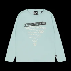 T-shirt unconv3ntional per ragazza