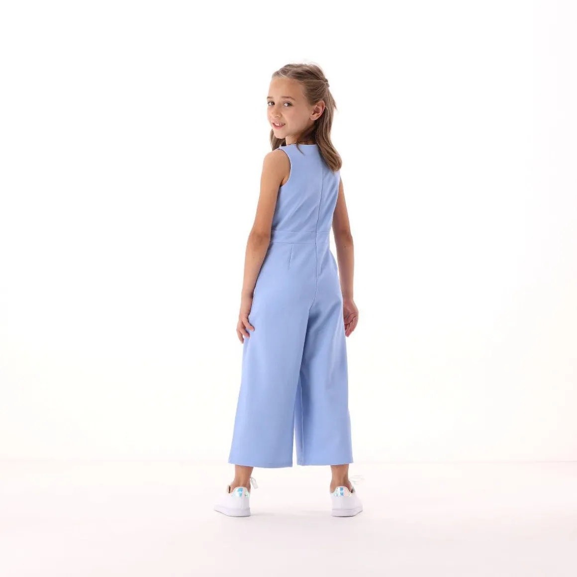 Tuta elegante per ragazza